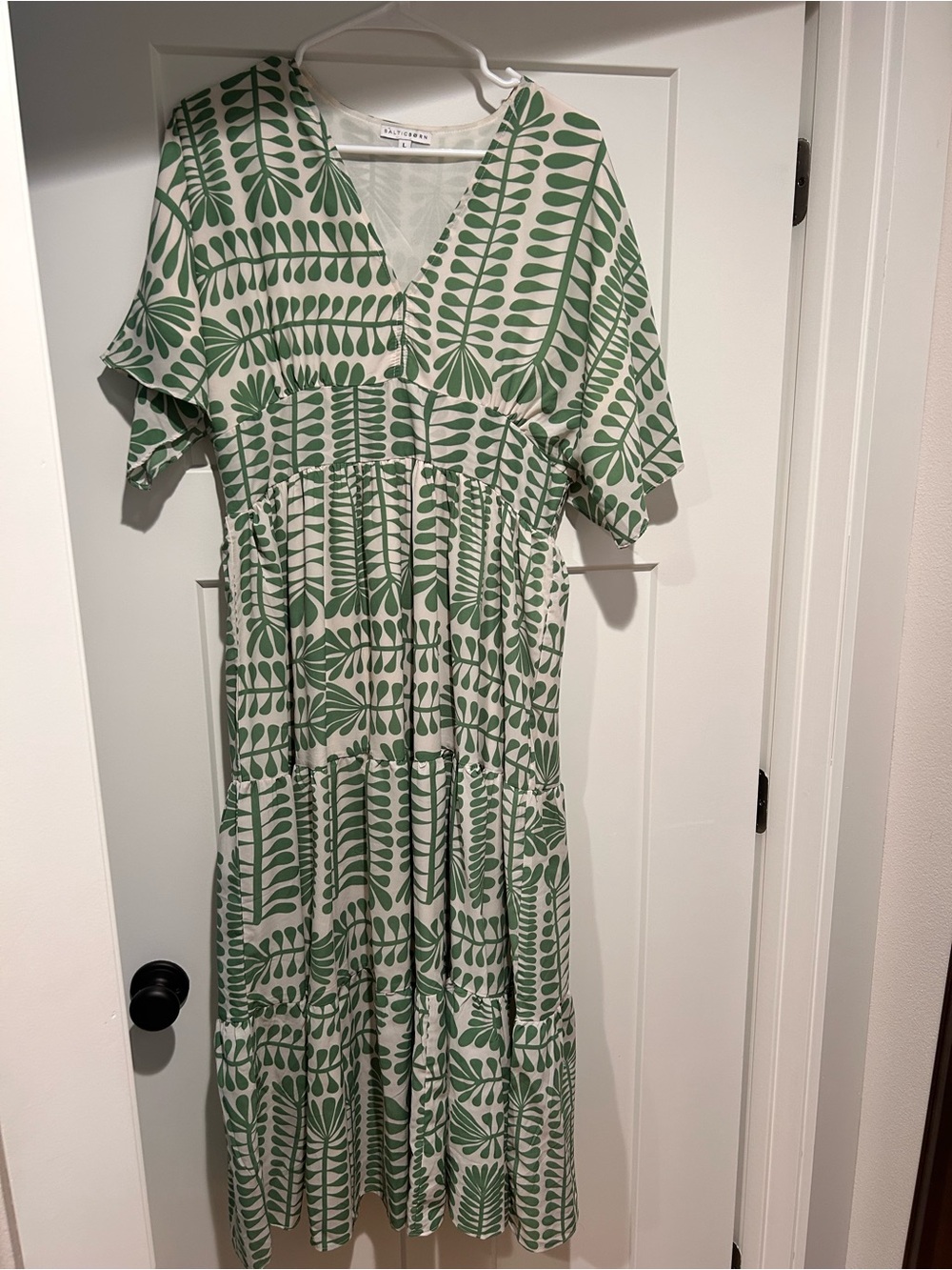 Baltic Born Green Leaf Print V-Neck Midi Dress